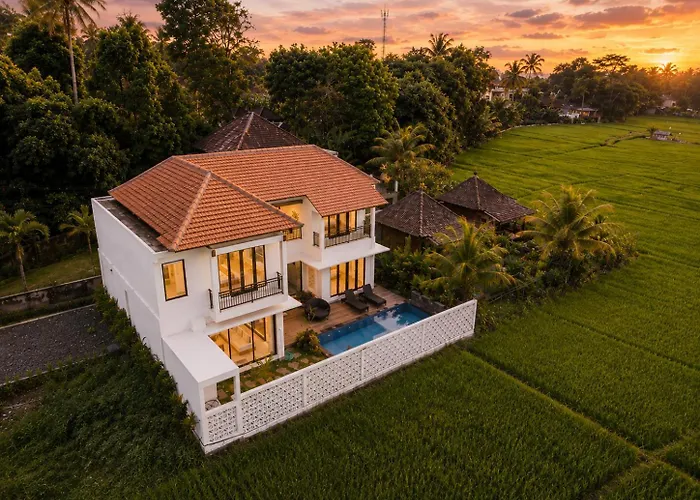 Mahadewi Sunset * Ubud